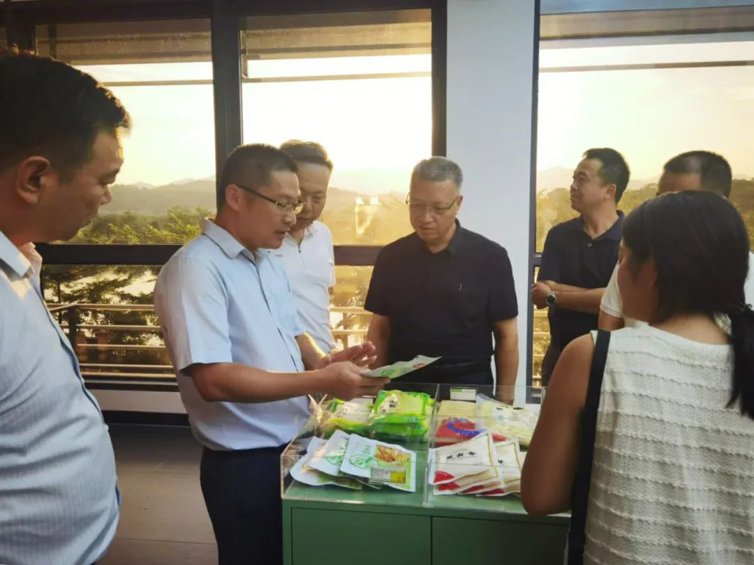 劉利民拜訪(fǎng)清遠市市長(cháng)溫文星并實(shí)地調研農特產(chǎn)業(yè)